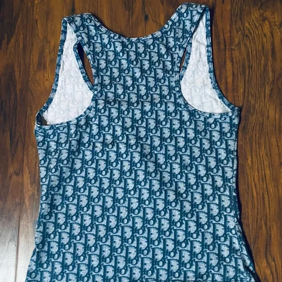 Christian Dior tank Top shirt. Size 4
